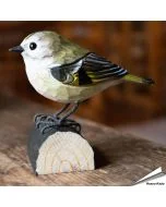 DecoBird - Goudhaan | Houtgesneden vogel | lindenhout