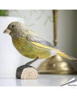 DecoBird Groenling | Houtgesneden vogel van lindenhout | Wildlife Garden
