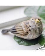 DecoBird - Jonge Huismus | Houtgesneden vogel | lindenhout
