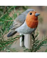 Handgesneden zittende roodborst van lindehout. Rust rechtstreeks op een tak en is geschikt voor kerstboom, kamerplant en interieurdecoratie.