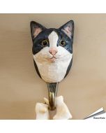 Kledinghaak van Wildlife Garden met een smokingkat ✔️ Ambachtelijk uit hout gesneden ✔️ Origineel en decoratief cadeau ➤ Bestel nu op Vogelhuisje.com