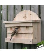 Nestkast voor huismussen en ringmussen ✔️ Onbehandeld massief hout ✔️ 3 ruime nestkamers met aparte openingen ✔️ FSC-hout ➤ Koop nu bij Hoezo-Kado.nl