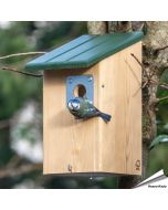 Koop de Seattle nestkast met roofdierbescherming. Slim tunnelsysteem tegen katten en marters. Verhoogt de overlevingskans van kuikens ➤ Vogelhuisje.com