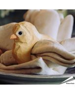Houtgesneden servetring - Vogelkuiken ✔️ Breng de natuur naar je tafel ✔️ Gemaakt van duurzaam hout ✔️ Beschilderd met milieuvriendelijke verf ✔️ Bestel nu op Vogelhuisje.com