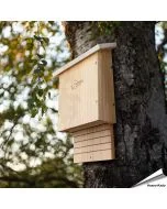 Houten Vleermuiskast met metalen dak - www.vogelhuisje.com