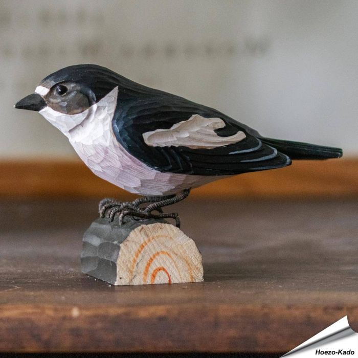 DecoBird Bonte vliegenvanger | Houtgesneden vogel van lindenhout | Wildlife Garden