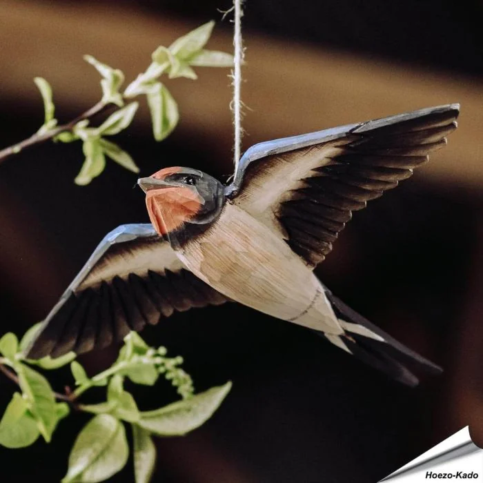 DecoBird - Boerenzwaluw | Houtgesneden vogel | lindenhout - Vogelhuisje.com