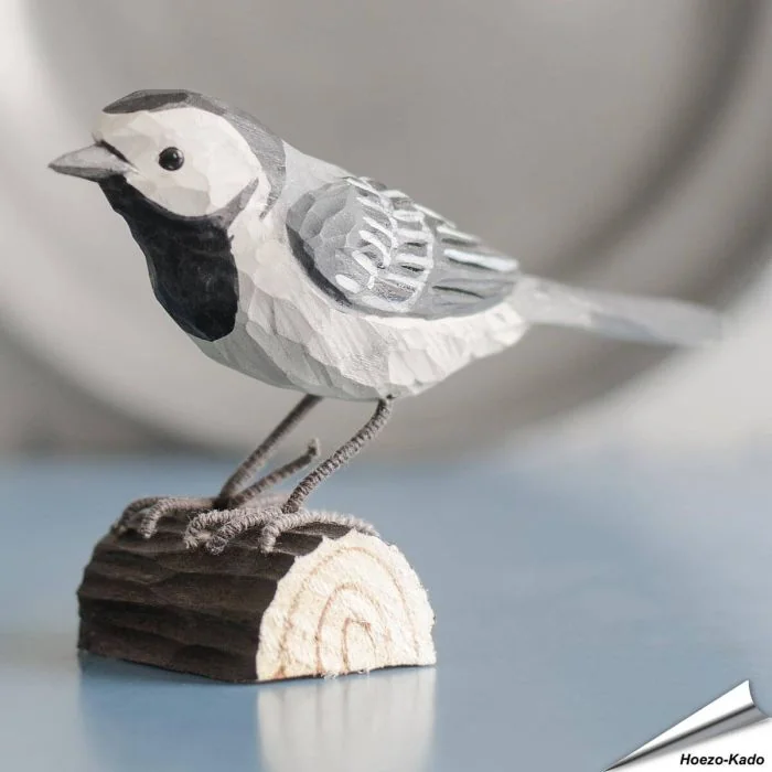 DecoBird Witte kwikstaart | Houtgesneden vogel van lindenhout | Wildlife Garden