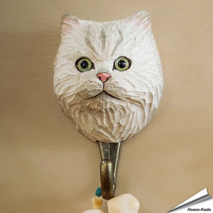 Kledinghaak van Wildlife Garden van de Perzische kat ✔️ Ambachtelijk uit hout gesneden ✔️ Origineel en decoratief cadeau ➤ Bestel nu op Vogelhuisje.com