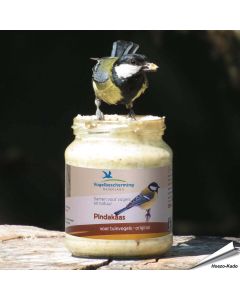 Speciale Vogelbescherming pindakaas voor tuinvogels - Original ✔️ Geen zout toegevoegd ✔️ Calorierijke lekkernij voor vogels ➤ Bestel nu direct op Vogelhuisje.com