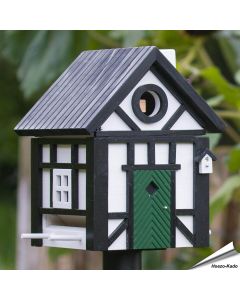 Multiholk Korsvirke van Wildlife Garden ✔️ Nestkast en voederhuis in 1 ✔️ Voor kleine tuinvogels ✔️ Geïnspireerd op Scandinavische architectuur ➤ Bestel voordelig op Vogelhuisje.com