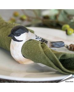 Houtgesneden servetring - Glanskop ✔️ Breng de natuur naar je tafel ✔️ Gemaakt van duurzaam hout ✔️ Beschilderd met milieuvriendelijke verf ✔️ Bestel nu op Vogelhuisje.com