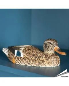 DecoBird - Vrouwtjeseend | Houtgesneden vogel | lindenhout