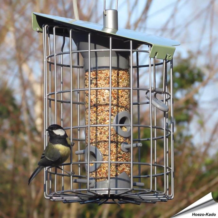 Roundhaus voedersilo van The Nuttery online kopen? www.vogelhuisje.com