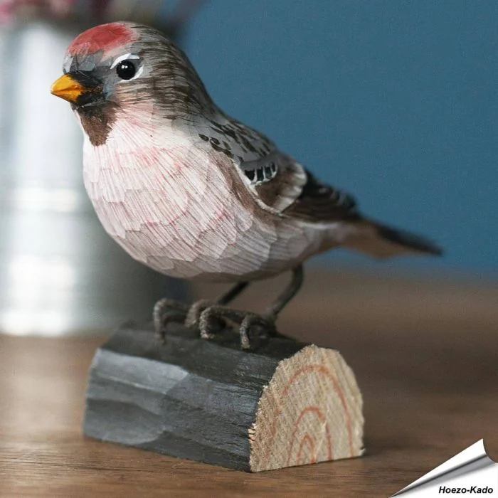Grote barmsijs (Acanthis flammea) - Decobird van Wildlife Garden - Koop online op Vogelhuisje.com